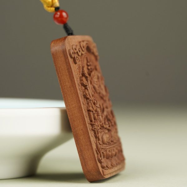 Mysterious gifts Sandalwood Hand-Carved Thousand-Armed Guanyin Buddha Pendant Necklace