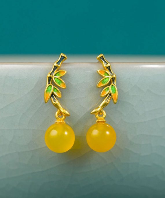 Mysterious gifts Enamel Painted Jade Vintage Bamboo Earrings