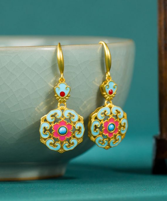 Mysterious gifts Enamel Painted Auspicious Cloud Gold-Plated Earrings