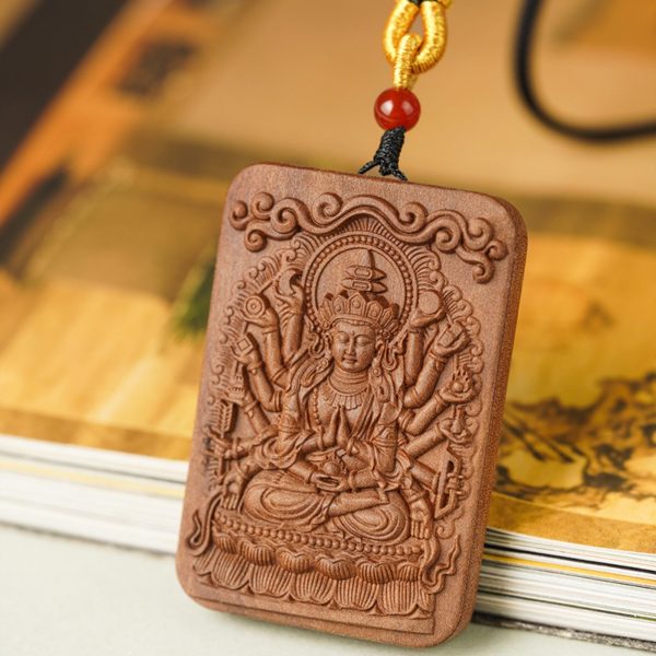 Mysterious gifts Sandalwood Hand-Carved Thousand-Armed Guanyin Buddha Pendant Necklace