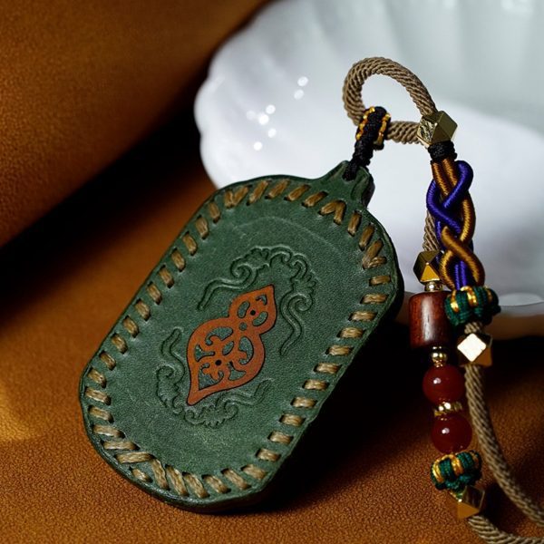 Mysterious gifts Tibetan Handmade Gemstone Thangka Buddha Pendant Necklace