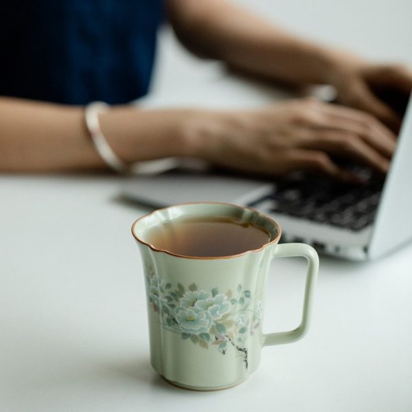 Mysterious gifts Ru Kiln Ceramic Retro Coffee Cup