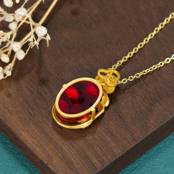 Mysterious gifts Enamel Painted Ancient Ruby Pendant Necklace