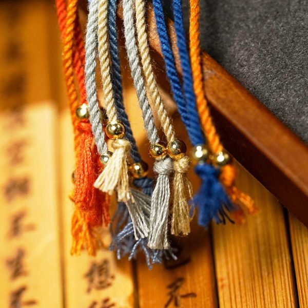 Mysterious gifts Hand-Painted Thangka Embossed Pendant Necklace
