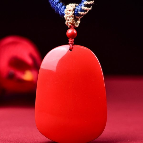 Mysterious gifts Hand-Carved Tibetan Dragon Totem Cinnabar Pendant Necklace