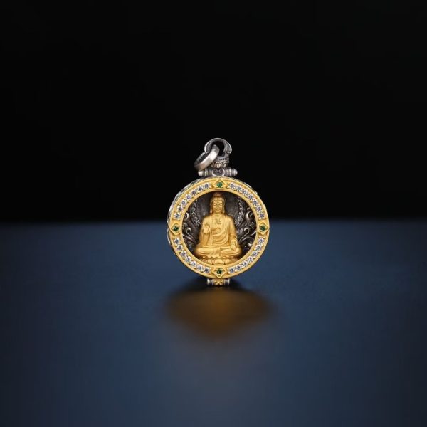 Tibetan Hand-Carved Shakyamuni Silver Gawu Box Pendant Necklace