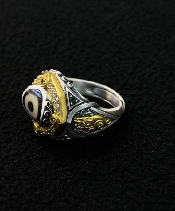 Tibetan Treasure Mouse & Conch Dzi Silver Ring