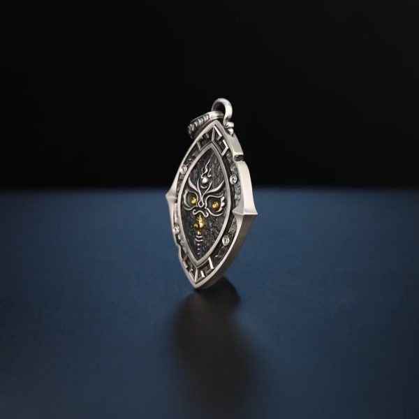Tibetan Yellow Jambhala Gaze Silver Pendant Necklace