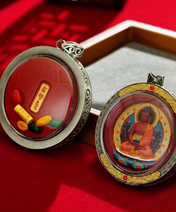 Mysterious gifts Round Cinnabar Hand-Painted Thangka Buddha Pendant Necklace