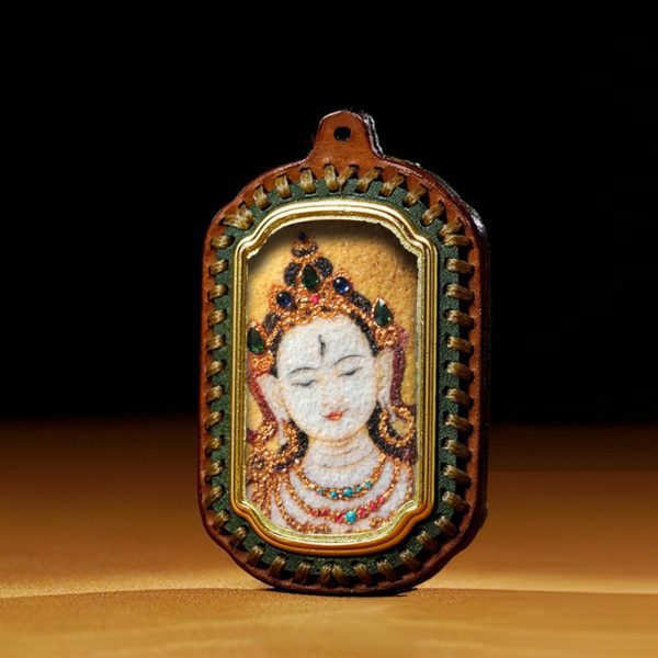 Mysterious gifts Tibetan Handmade Gemstone Thangka Buddha Pendant Necklace