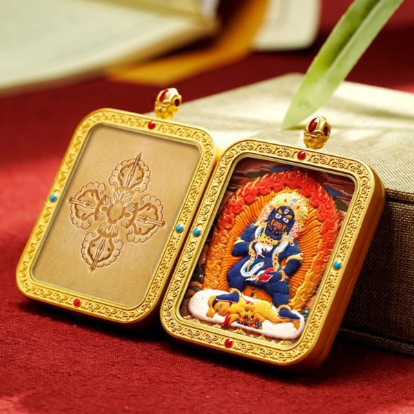 Mysterious gifts Hand-Carved Thangka Buddha Pendant Necklace with Brass Gawu Box
