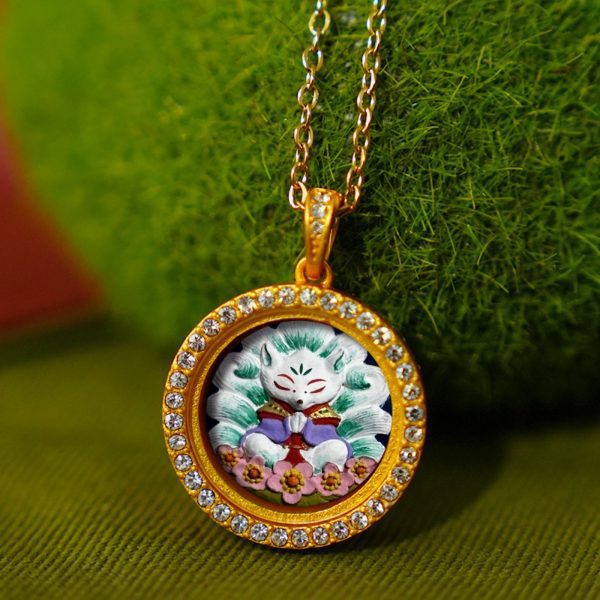 Mysterious gifts Modern Style Round Green Tara Thangka Pendant Necklace
