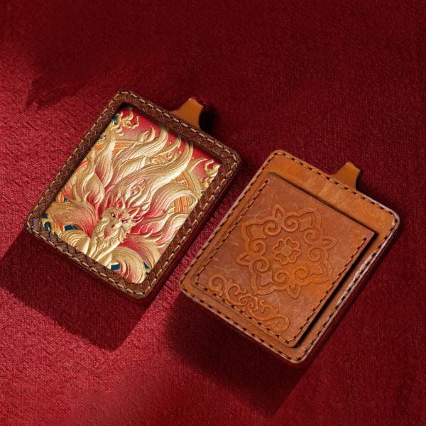 Mysterious gifts Hand-Painted Thangka Embossed Pendant Necklace