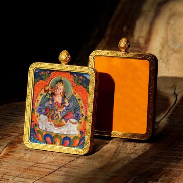Mysterious gifts Hand-Painted 3D Thangka Brass Buddha Pendant Necklace (Gawu Box)