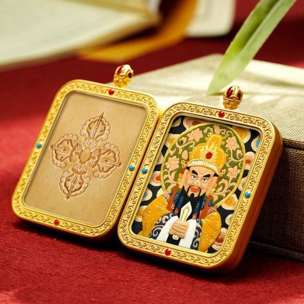 Mysterious gifts Hand-Carved Thangka Buddha Pendant Necklace with Brass Gawu Box
