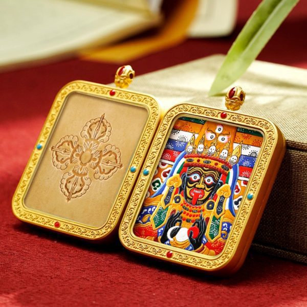 Mysterious gifts Hand-Carved Thangka Buddha Pendant Necklace with Brass Gawu Box