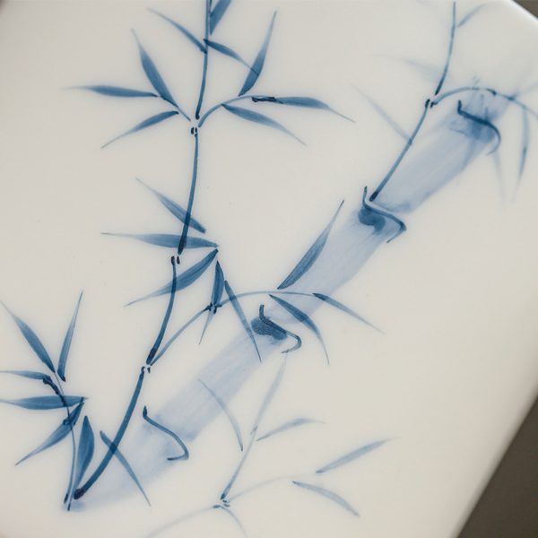 Mysterious gifts "Blanc De Chine" Hand-Painted Ceramic Tea Cup
