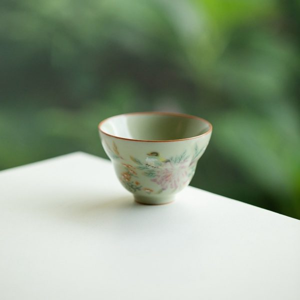 Mysterious gifts Ru Kiln Flower and Bird Pattern Handmade Ceramic Cup