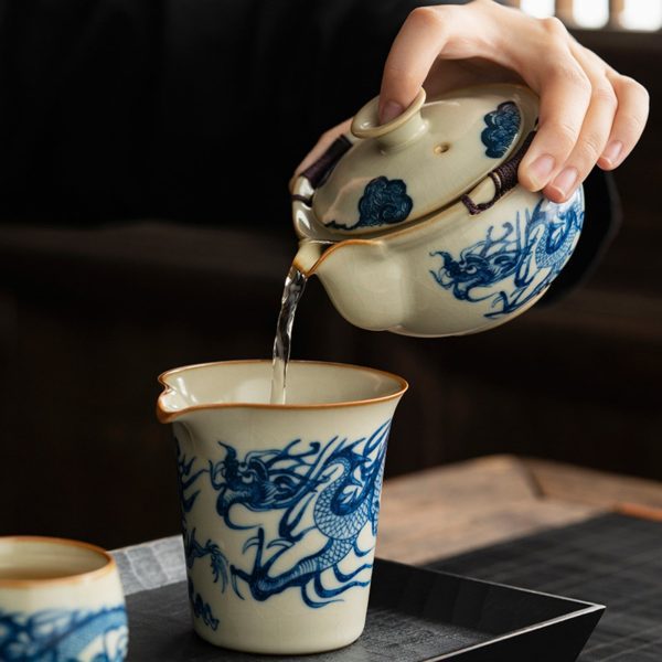 Mysterious gifts Ru Kiln Blue and White Porcelain Dragon Pattern Tea Set