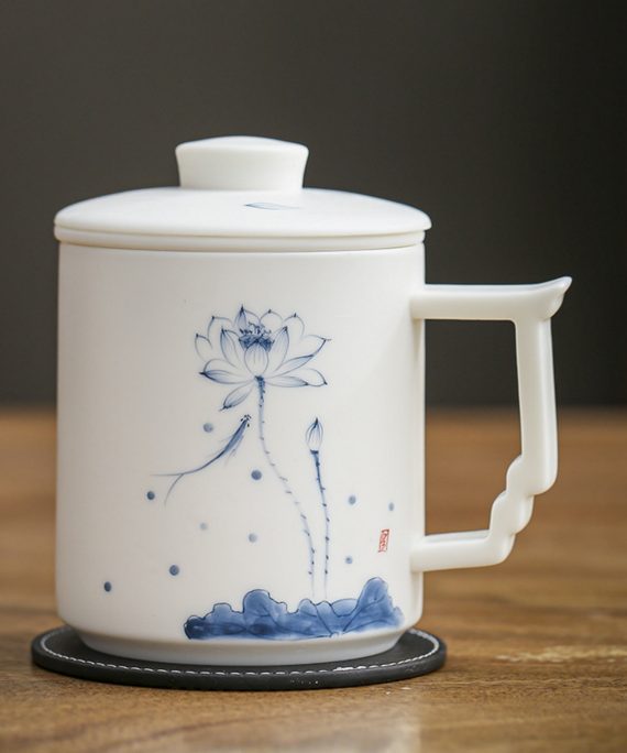 Mysterious gifts "Blanc De Chine" Hand-Painted Ceramic Tea Cup