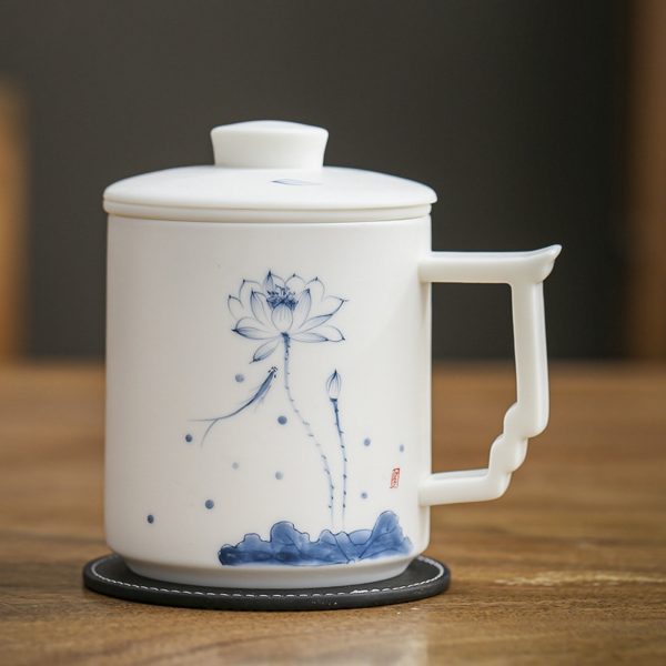 Mysterious gifts "Blanc De Chine" Hand-Painted Ceramic Tea Cup