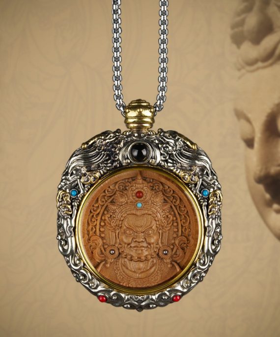 Mysterious gifts Hand-Carved White Copper and Tibetan Silver Sandalwood Buddhist Pendant