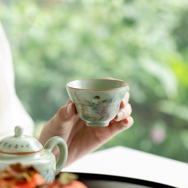 Mysterious gifts Ru Kiln Flower and Bird Pattern Handmade Ceramic Cup