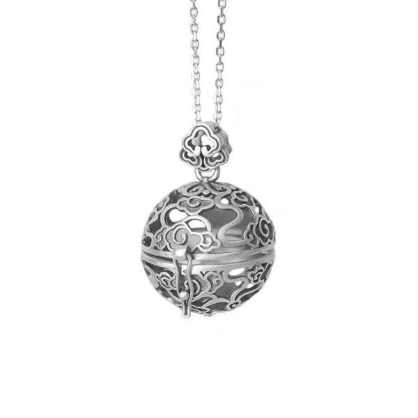 Mysterious gifts Hollow Cloud Carving Scented Pendant Necklace
