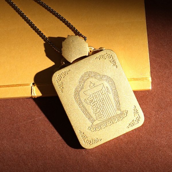 Mysterious gifts Hand-Carved Three-Dimensional Tibetan Thangka Buddha Pendant Necklace