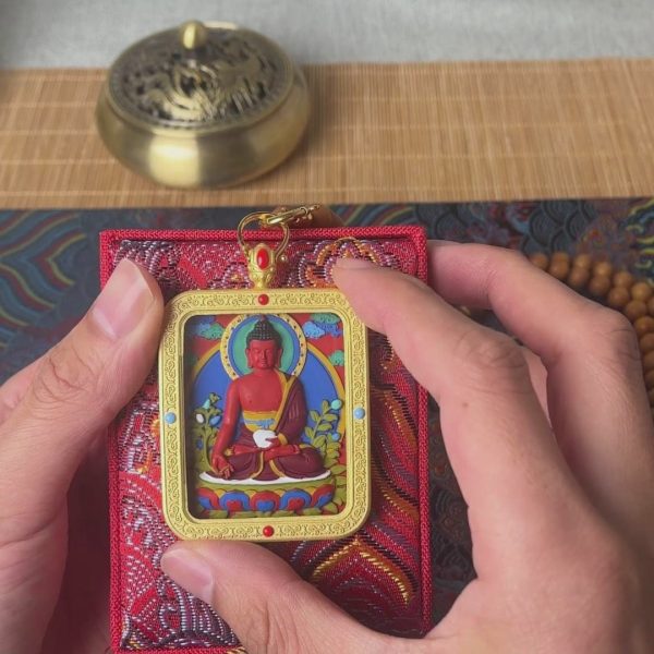 Mysterious gifts Hand-Painted Thangka Red Sand Brass Pendant Necklace (Ga Wu Box)