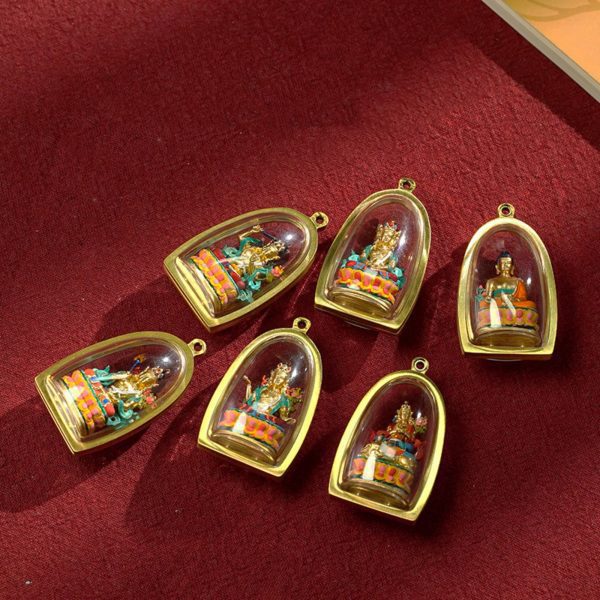 Mysterious giftsAura Hand-Carved Tibetan Buddha Pendant Necklace