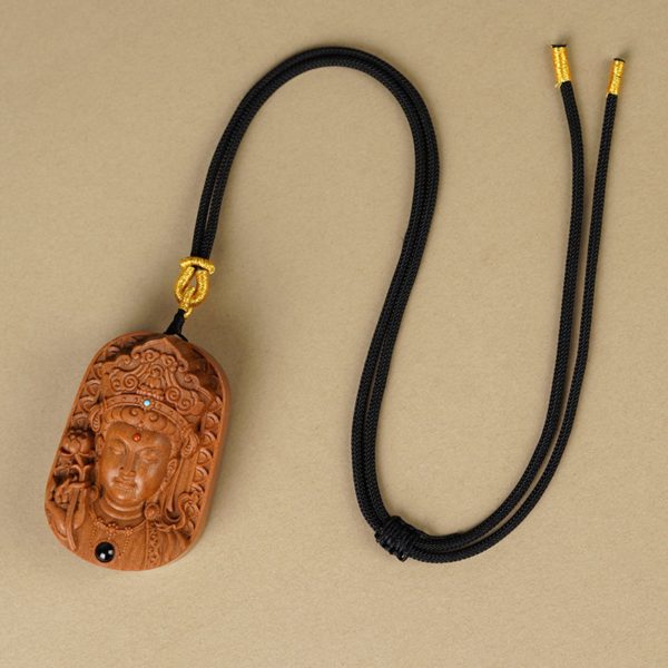 Mysterious gifts Hand-Carved Sandalwood Guanyin Buddha Pendant Necklace