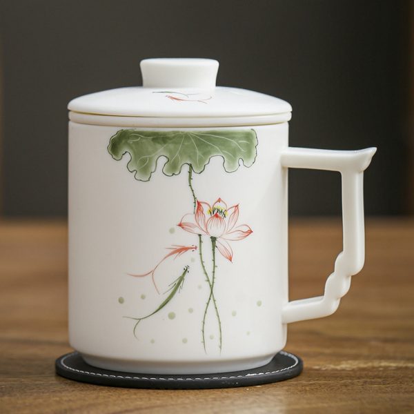 Mysterious gifts "Blanc De Chine" Hand-Painted Ceramic Tea Cup