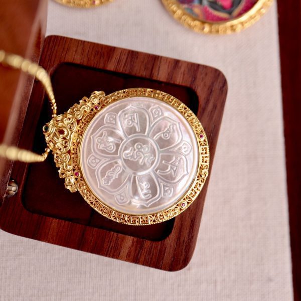 Tibetan Hand-Painted Zakiram Thangka Pendant Necklace with Silver & Mother-of-Pearl