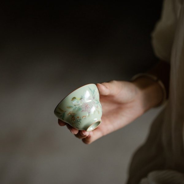 Mysterious gifts Ru Kiln Flower and Bird Pattern Handmade Ceramic Cup