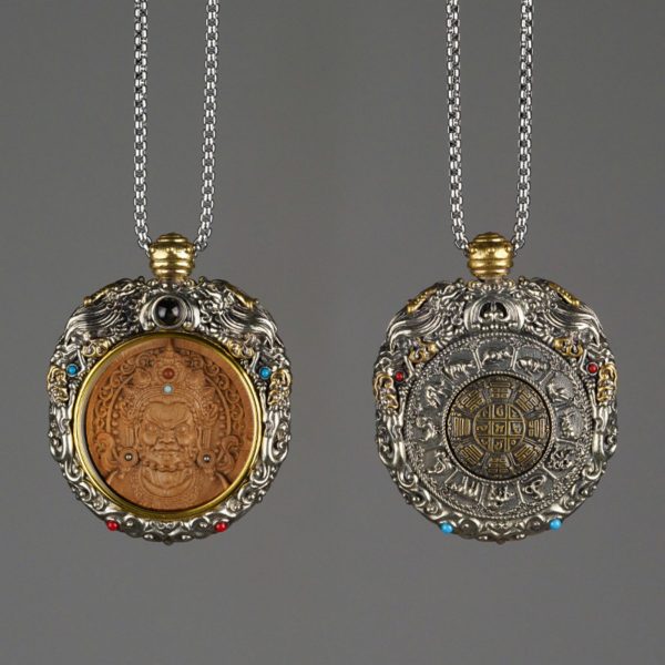 Mysterious gifts Hand-Carved White Copper and Tibetan Silver Sandalwood Buddhist Pendant