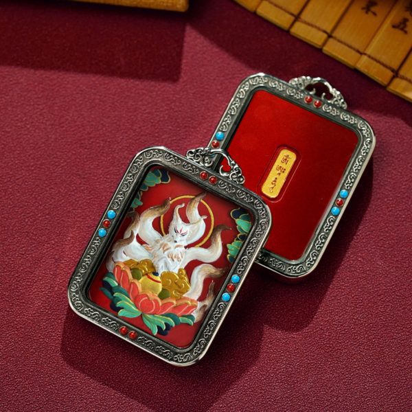 Mysterious gifts Hand-Painted White Copper Tibetan Buddhist Pendant Necklace with Cinnabar