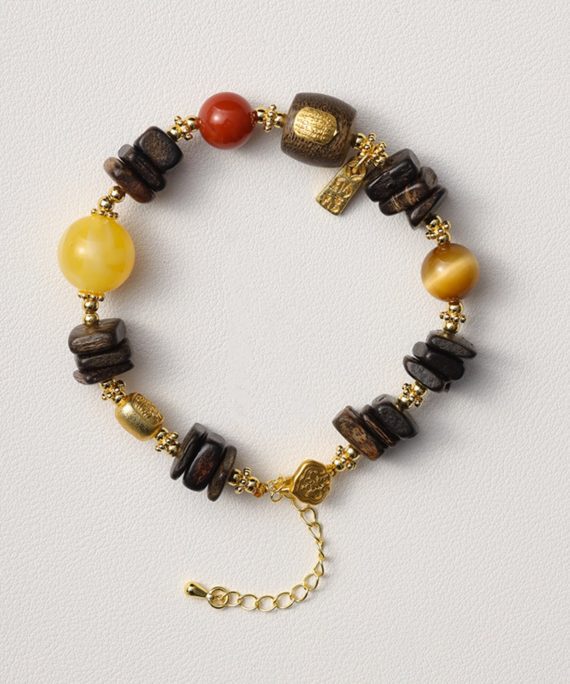 Dragon’s Breath Free-Form Agarwood & Agate Mala Bracelet