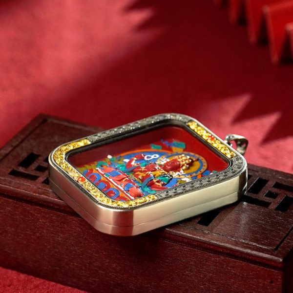 Mysterious gifts Hand-Painted Thangka Buddha Pendant (Ga Wu Box)