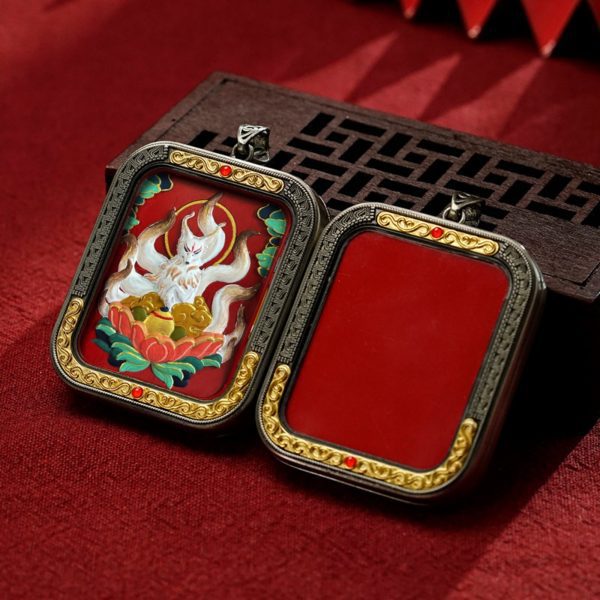 Mysterious gifts Hand-Painted Thangka Buddha Pendant (Ga Wu Box)